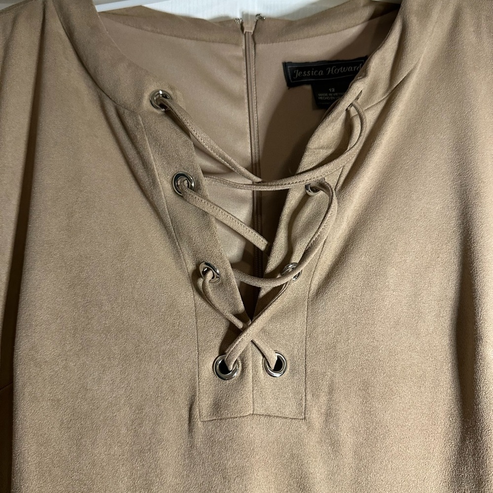 Jessica Howard Tan suede  Short Sleeve Scoop Neck Mini Dress - Picture 2 of 3